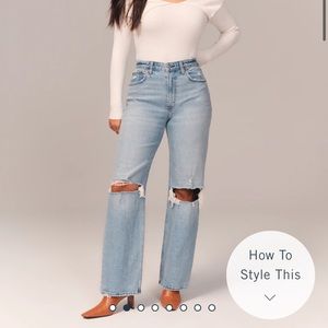 SOLD- Abercrombie Curve Love 90s Ultra High Rise Relaxed Jeans